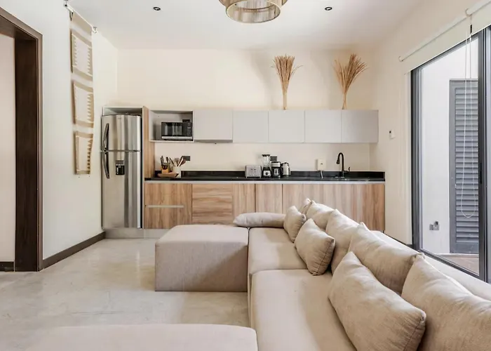 Enchanting 4br Villaδ Pool& Rooftopδprime Location Villa