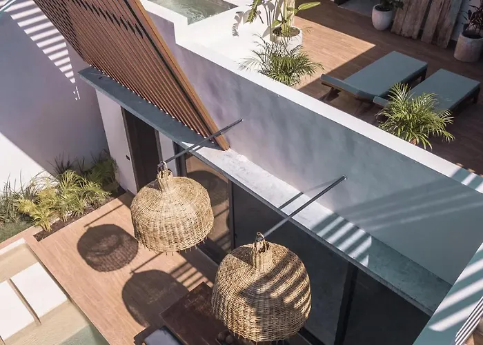 Villa Enchanting 4br Villaδ Pool& Rooftopδprime Location *