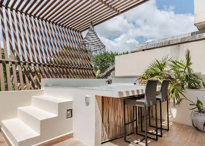 Villa Enchanting 4br Villaδ Pool& Rooftopδprime Location Tulum