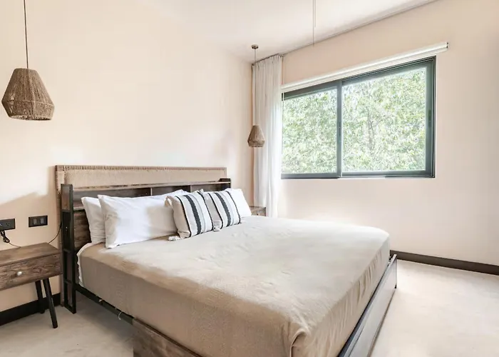 Enchanting 4br Villaδ Pool& Rooftopδprime Location Villa
