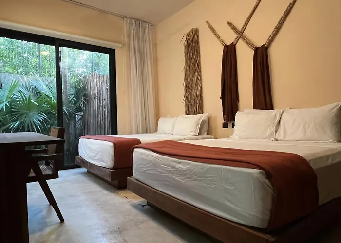 Enchanting 4br Villaδ Pool& Rooftopδprime Location Villa *