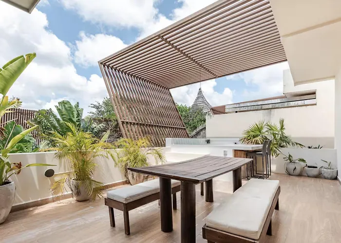 Villa Enchanting 4br Villaδ Pool& Rooftopδprime Location Tulum