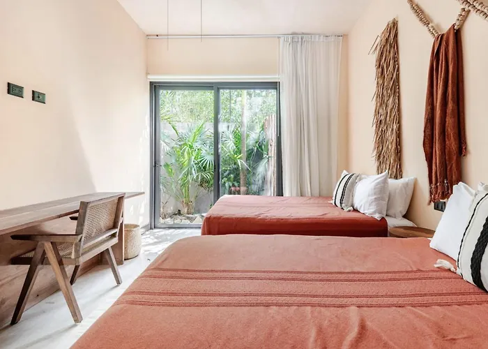 Enchanting 4br Villaδ Pool& Rooftopδprime Location Villa